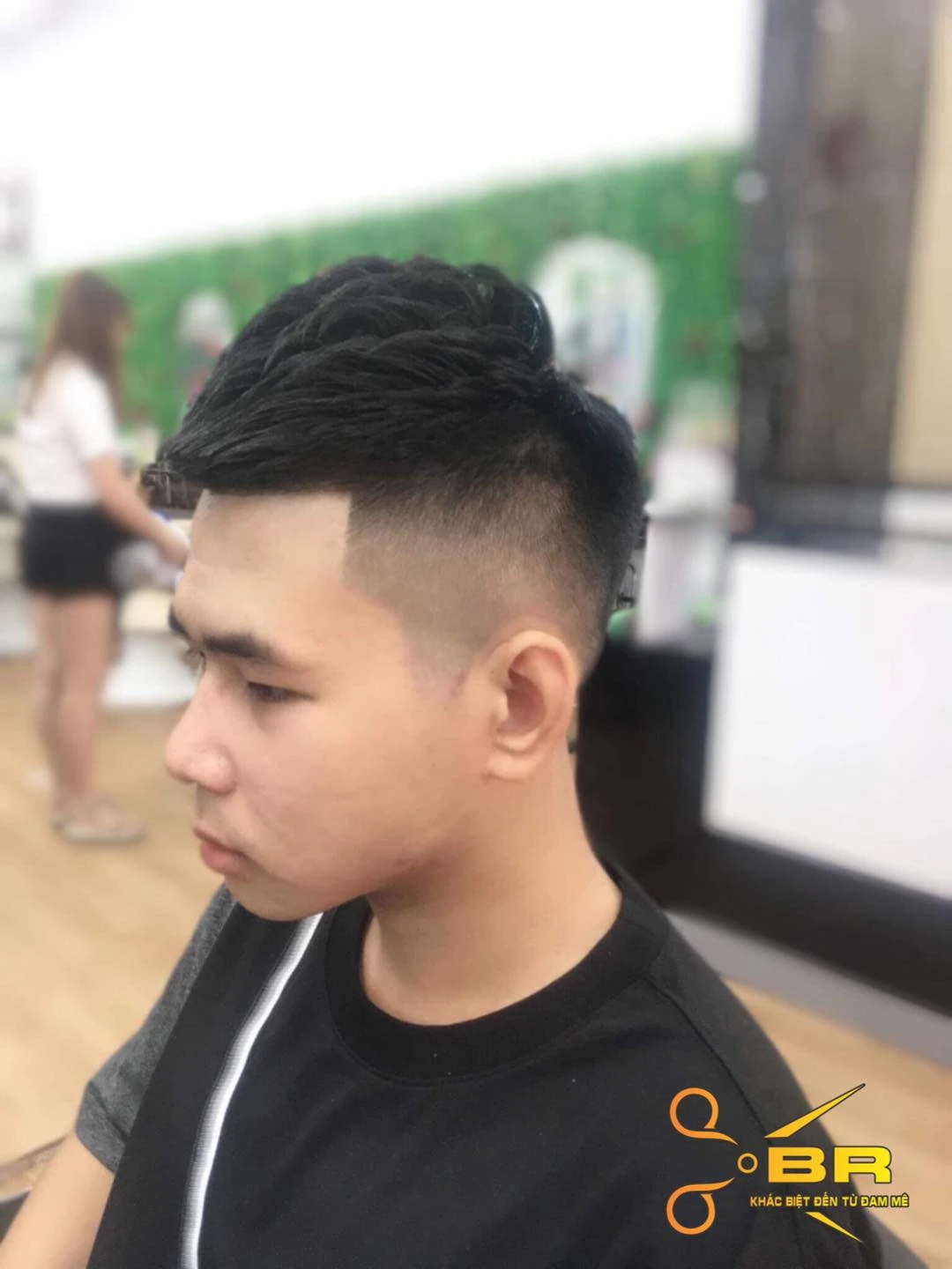 Tóc Undercut